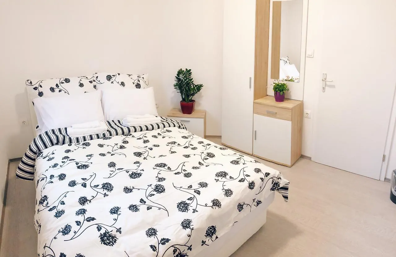 Lina Rooms Hostel Liubliana